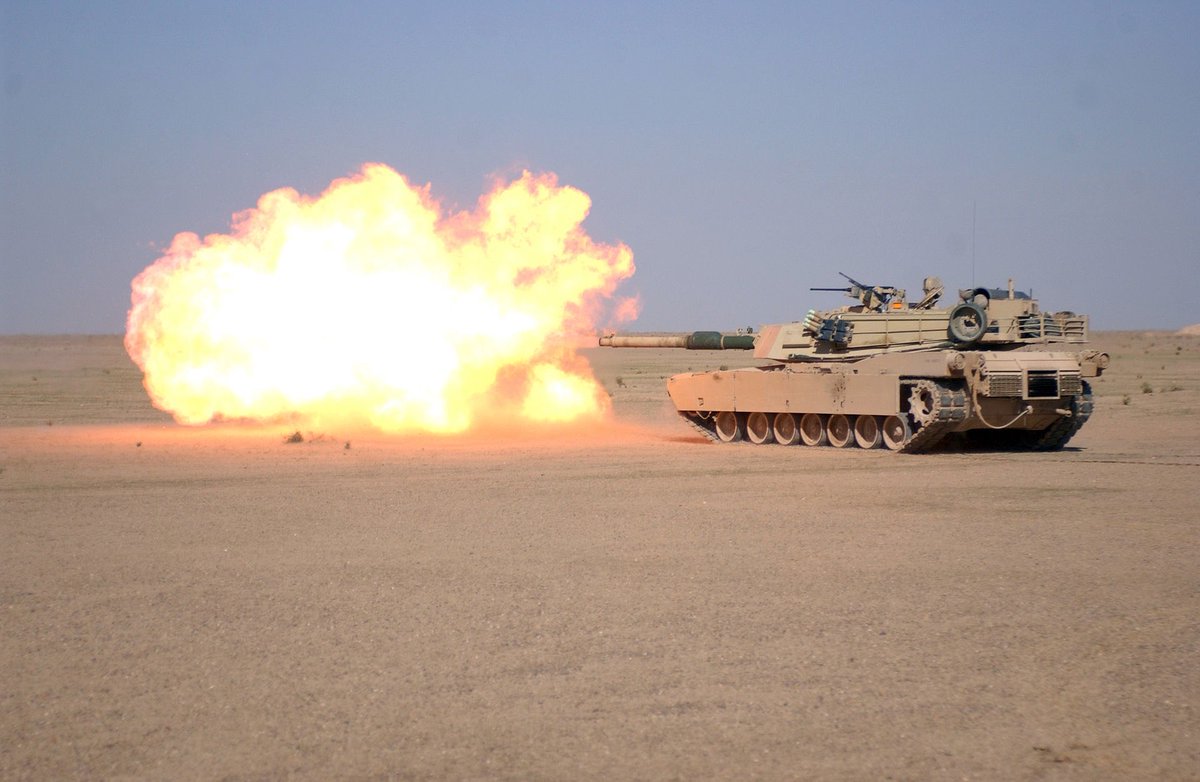 SecCigarsNFUD's tweet photo. 120mm smooth bore :-) https://t.co/qRyUVrP5Pw