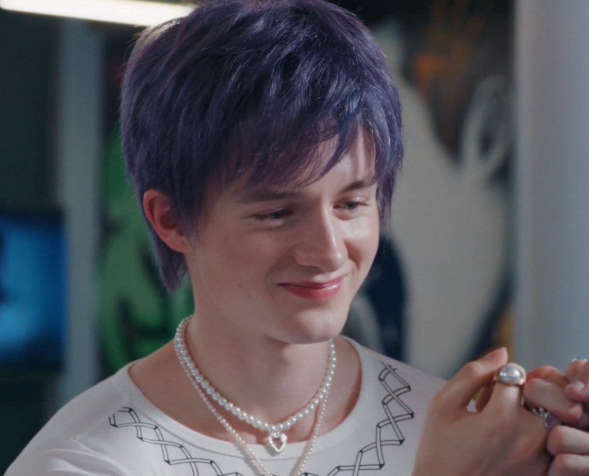 gelboy_xcx's tweet photo. i love bua so much when was the last time we ever saw a character in a thai bl series fully embrace being queer and feminine #GELBOYS2EP1 https://t.co/LQPOTeubRP