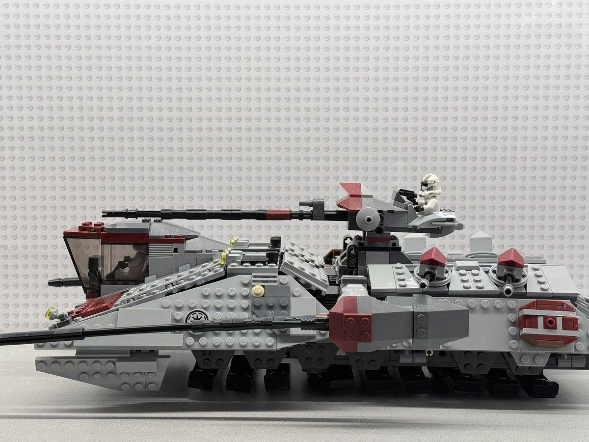 Fleet_Trooper's tweet photo. The UT-AT is honestly what we should’ve gotten last summer instead of the Jugg https://t.co/3nuE1RBSFg
