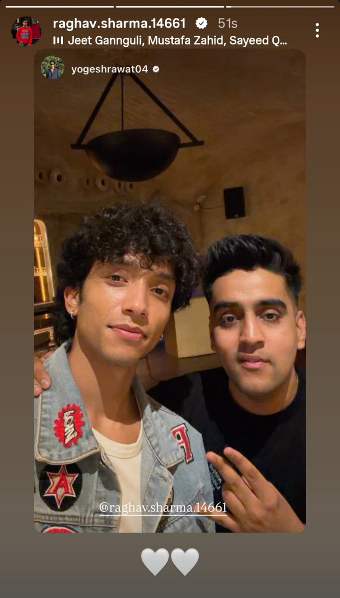 Pikachu_hie's tweet photo. Starboyyyy's first MV loading 🥰🧿🔥
And producer shab reshared his story ❤️

#YogeshRawat
#Yogeshians https://t.co/M9bzwwqJTz