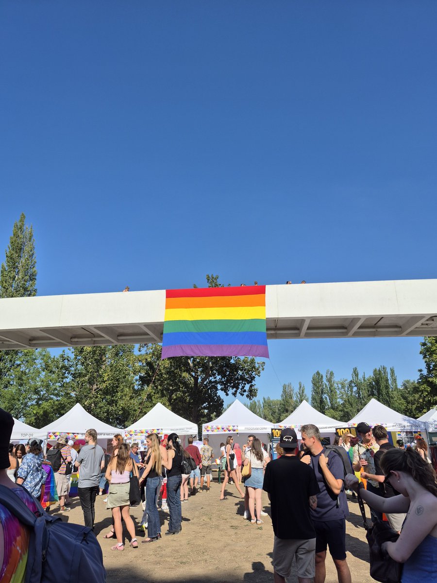PetrMarkMonster's tweet photo. Happy Pride 26 https://t.co/evGdOwSVsu