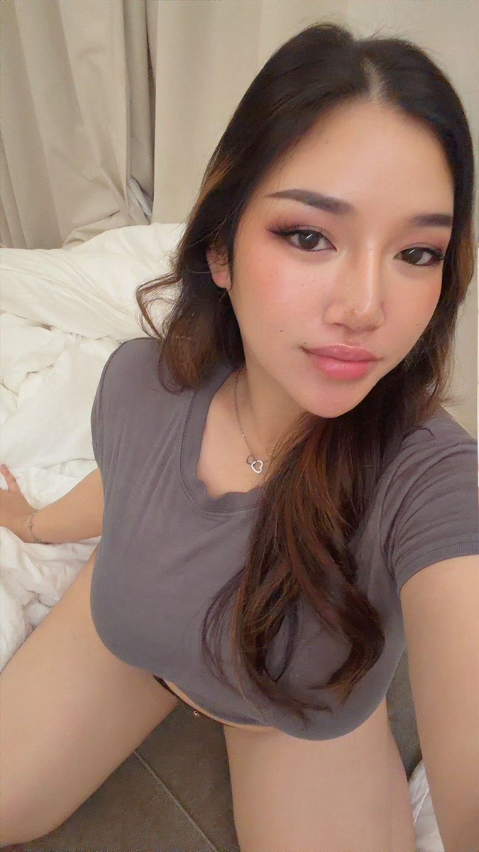 CColdwel's tweet photo. #jeddah_ladyboy
#lady_in_jeddah
#lady_jeddah

🌸🍀 https://t.co/TG6aCQBwaE