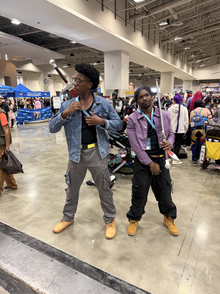 woketwodeath's tweet photo. Twin just another me ⚔️ https://t.co/1UowlgAzbz