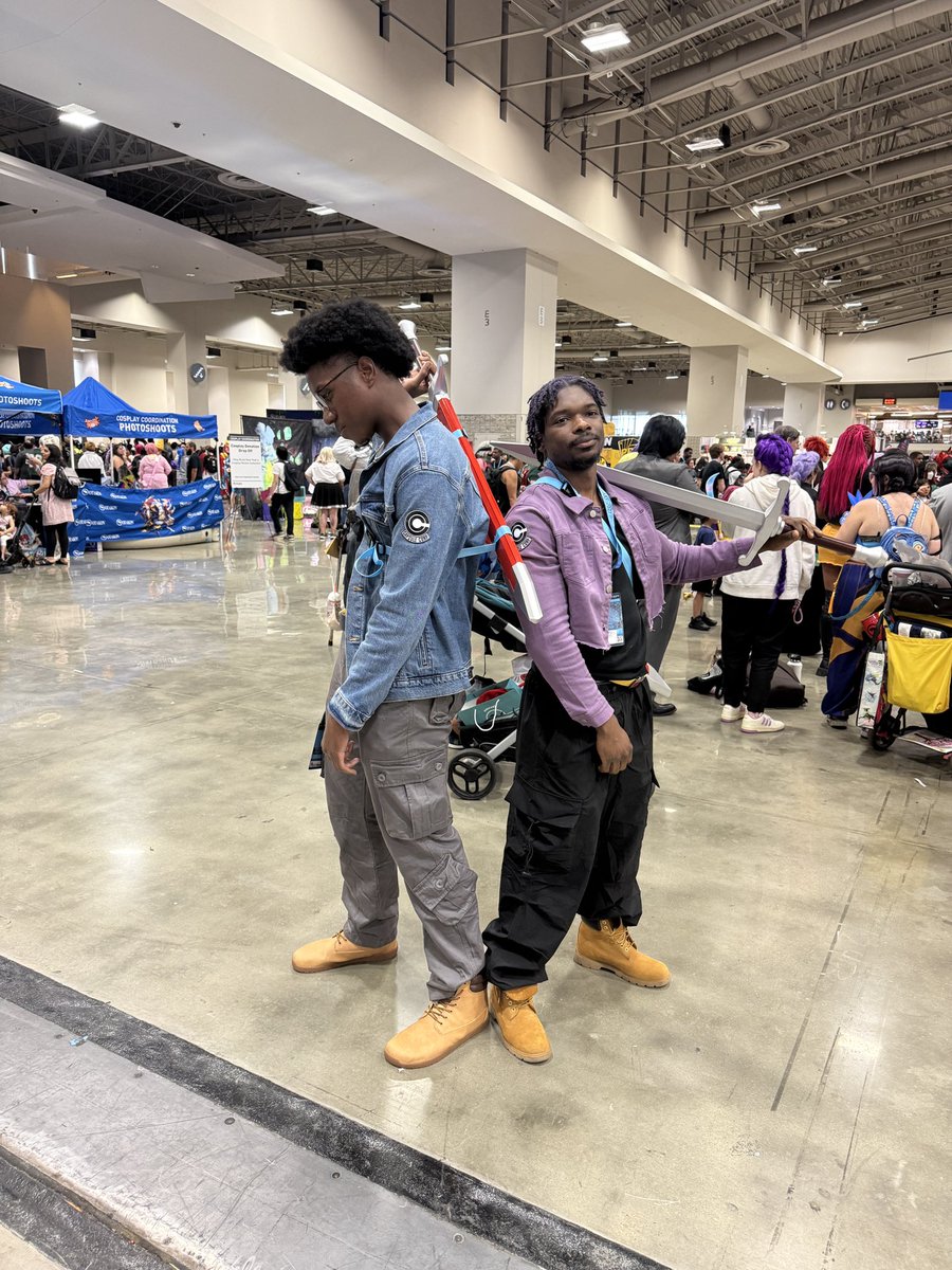 woketwodeath's tweet photo. Twin just another me ⚔️ https://t.co/1UowlgAzbz