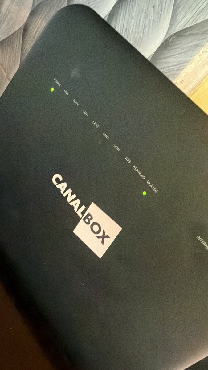 djcaspi's tweet photo. @CanalboxR    I’m really tired of dealing with you 🙌🏻 ndayamanitse noneho mfura thank you 🙏🏼 https://t.co/n0o1U1kqgW