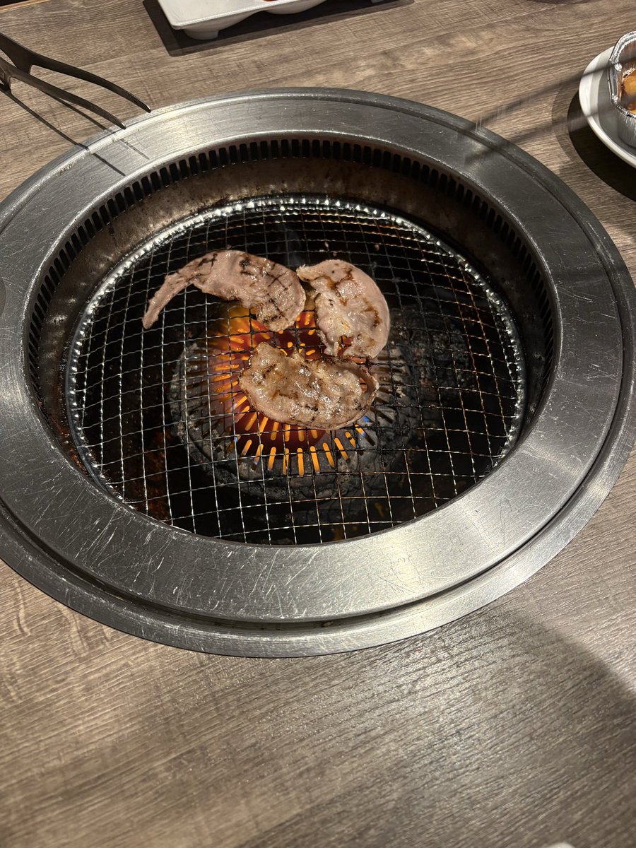 ao88star's tweet photo. 焼肉美味しかった！ https://t.co/5G08T0KFK6