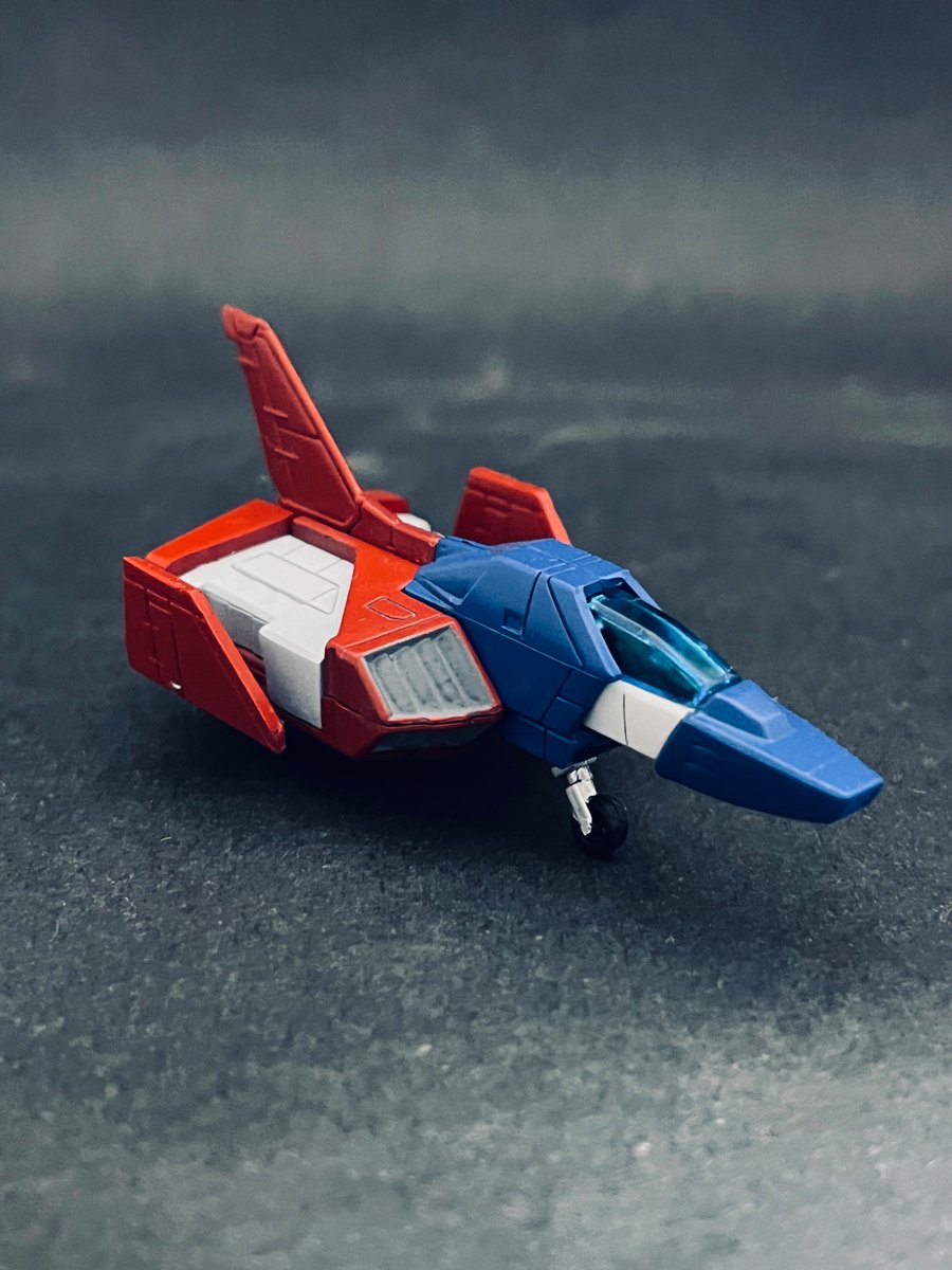stomdad's tweet photo. まだ、アンテナ、武器、バックパック、デカール。
作業は、並大抵ではない😩

さすがです、Ver.1.5😜

新盆前にどこまで出来るかな❓

＃プラモデル好きな人と繋がりたい
＃MG
＃機動戦士ガンダム https://t.co/fv38rSHKLN