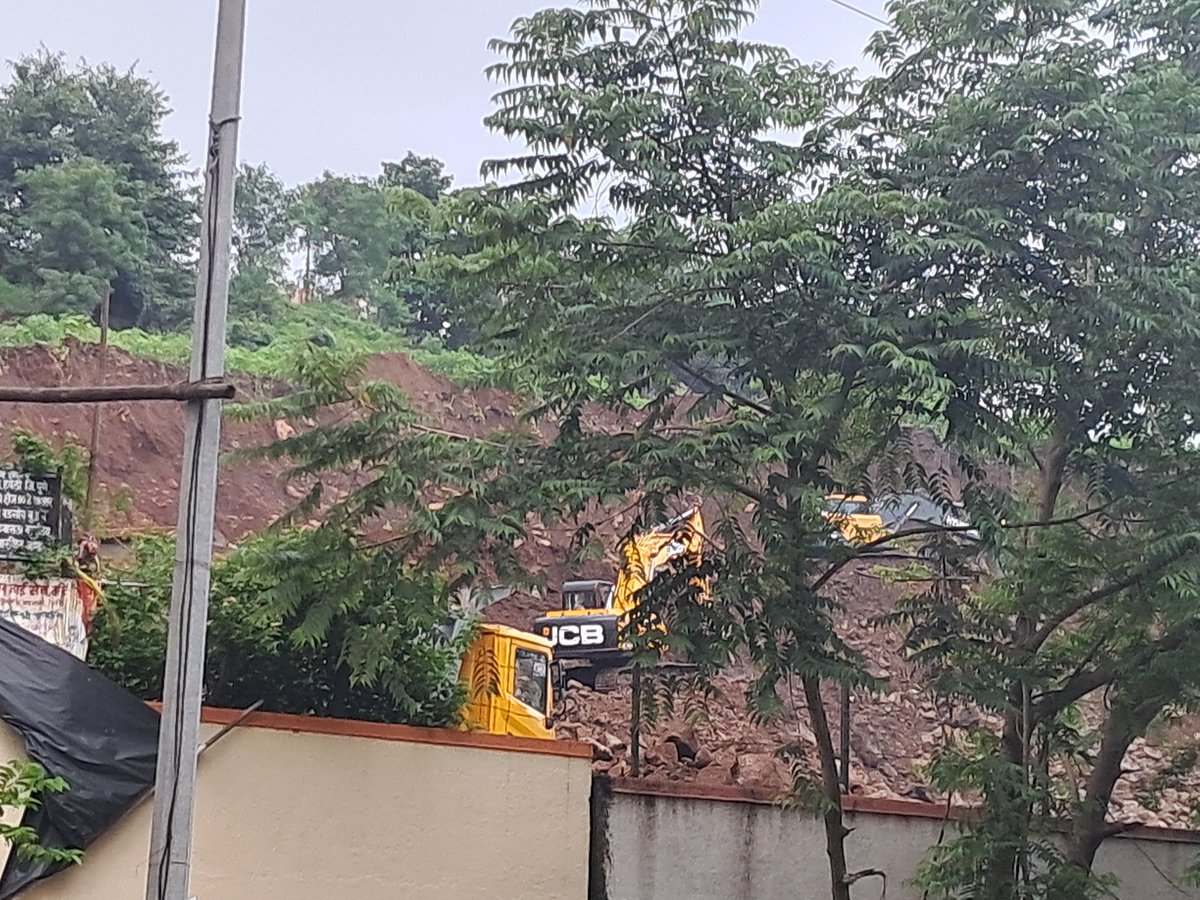 MRADeepak's tweet photo. @sumitakale @MPVandanaChavan @AjitDadaPawar2 @mohol_murlidhar Save taljai tekdi sinhagad road https://t.co/lOK0YZPlJZ