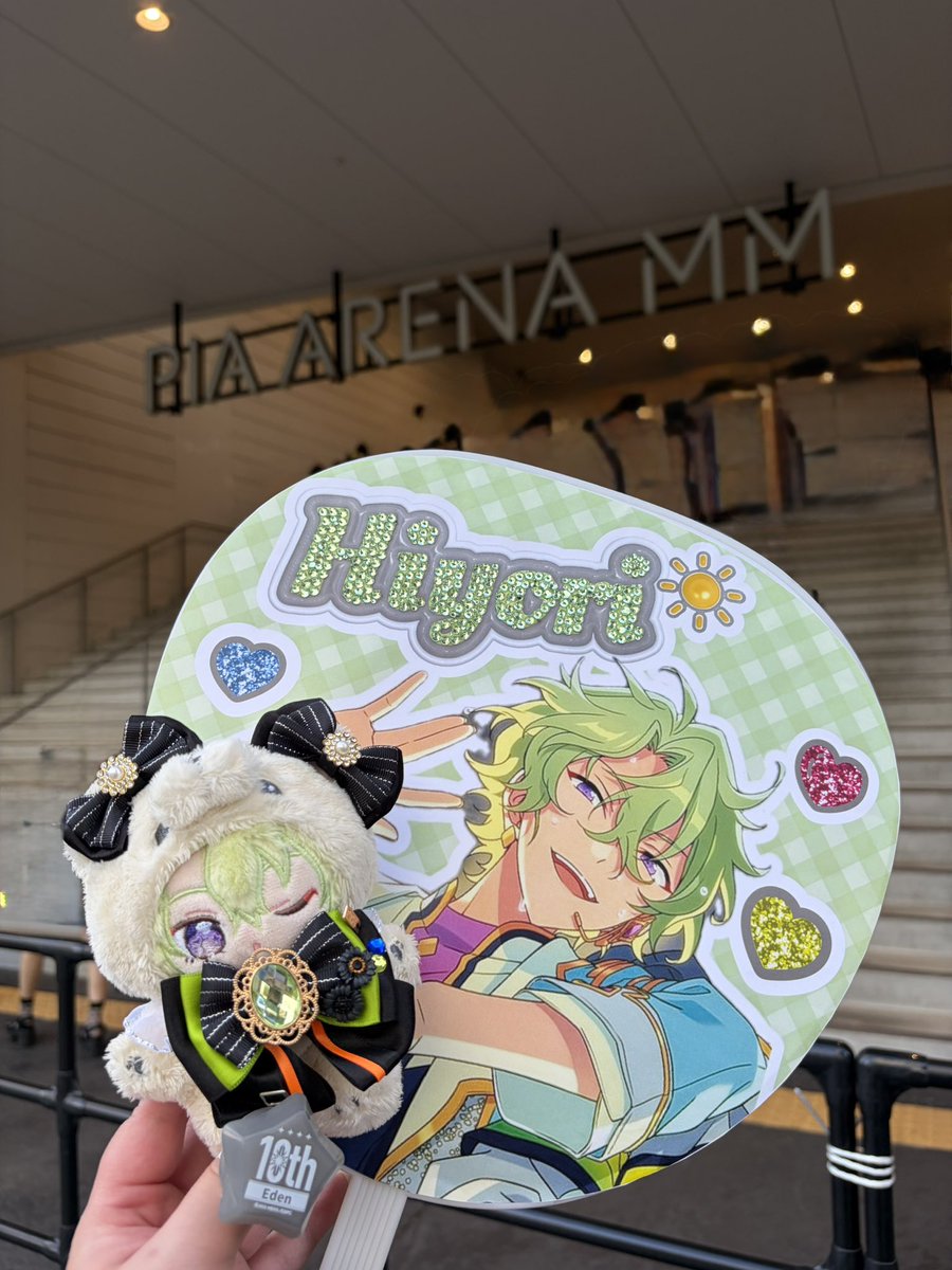 LolipopcandySy's tweet photo. 楽しすぎてまじで一瞬の出来事だた…🥹
3次元の日和がそこにいた…🤦‍♀♡
お辞儀の時間からセンステから歩く姿まで、すべてが日和だったな～( ᵒ̴̶̷̤໐ᵒ̴̶̷̤ )
明日は配信買います！
 #ステライ
 #あんステライブ https://t.co/YpaSF6rUZB