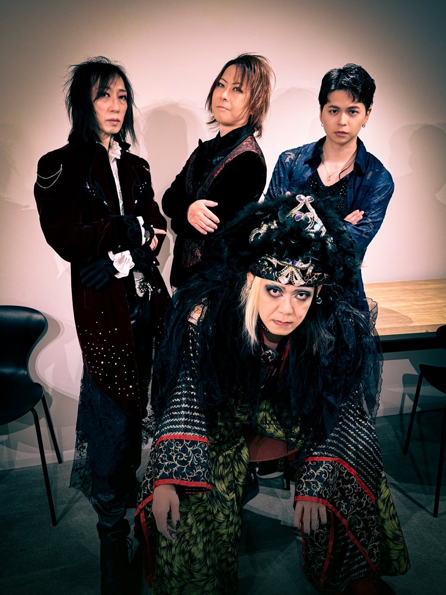 KIBA_Gargoyle's tweet photo. Gargoyle
「CRUSH OF MODE」横浜 BAYSIS

今日も楽しかったよー
フロアもすごく良い感じで燃えたわ～
もっともっとずっとライヴやってたーい！

sprt
Gt.KOUSUKE/Ba.JUN/Dr.たけち https://t.co/rq2cLhHScv