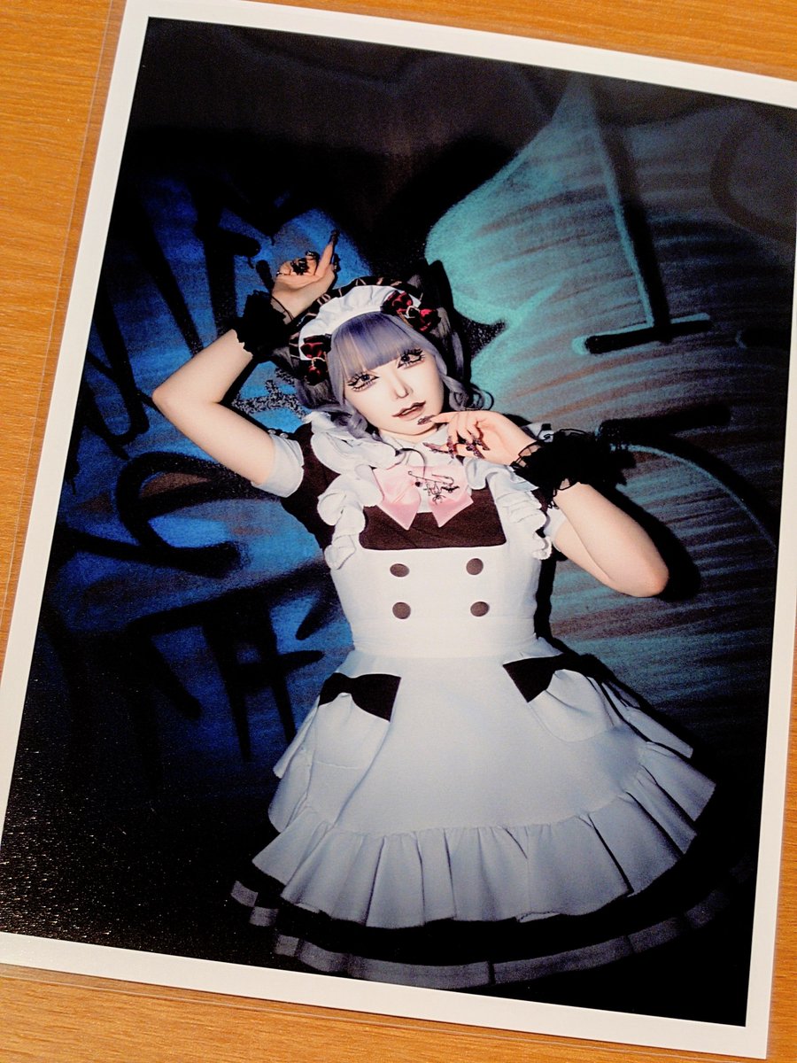 pote_kacchi's tweet photo. そしてこれは

（もうこれVOGUEやん…）

って思わず買ったセレンの2Lプリント https://t.co/RyO9R4OSLQ
