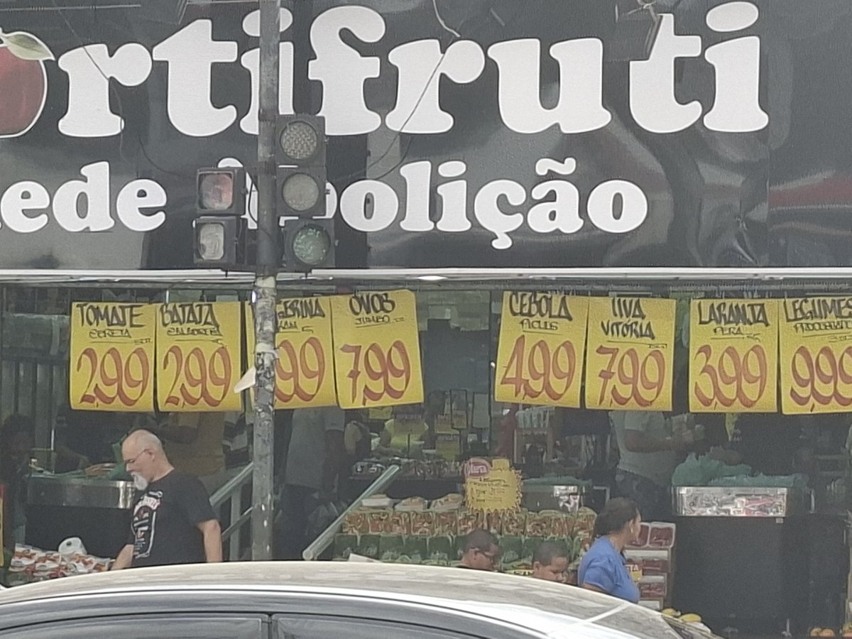 marcommx's tweet photo. @Reina__de__Saba @astroposses Aqui na Abolição, RJ. https://t.co/SmQt7Gby9A