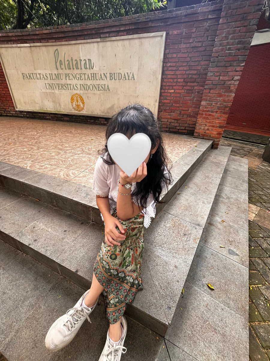 studywimmee's tweet photo. dan yap sekarang udah jadi semester tua.. 🥲 https://t.co/dnViSUunUU
