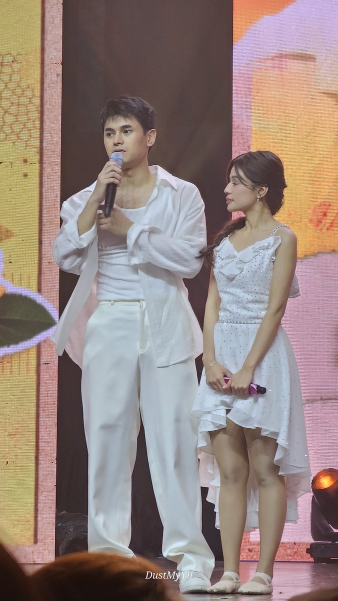 DustMyYu's tweet photo. Proud of you both @biancadeveraa @dustinyuu 

THE DUSBI FANCON
#DustBiaLoveActually
#Dustvbia #DustinYu #BiancaDeVera https://t.co/019rl4breR