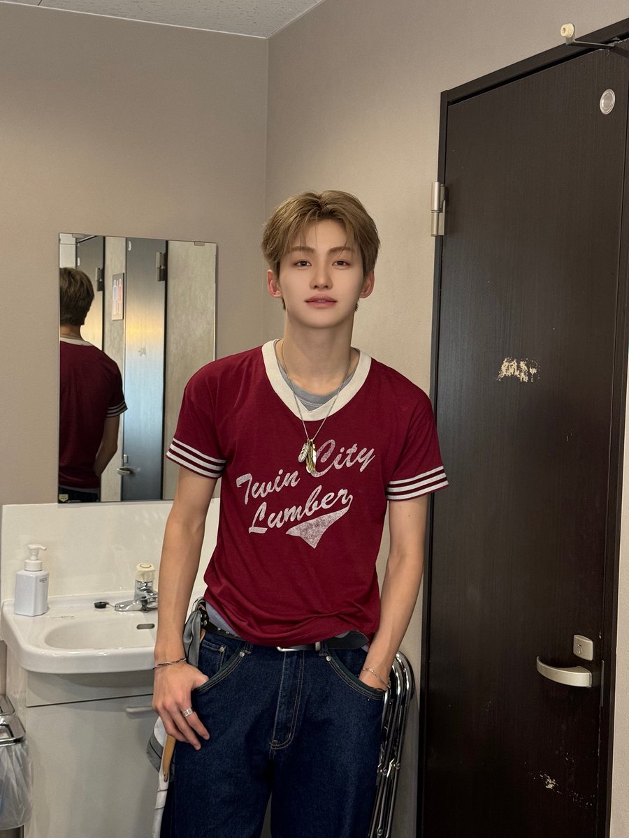 TWSLATION_'s tweet photo. [260808] #JIHOON WV POST

🪼: Waah

#지훈 #TWS #투어스 @TWS_PLEDIS https://t.co/pmUq8g6dvw
