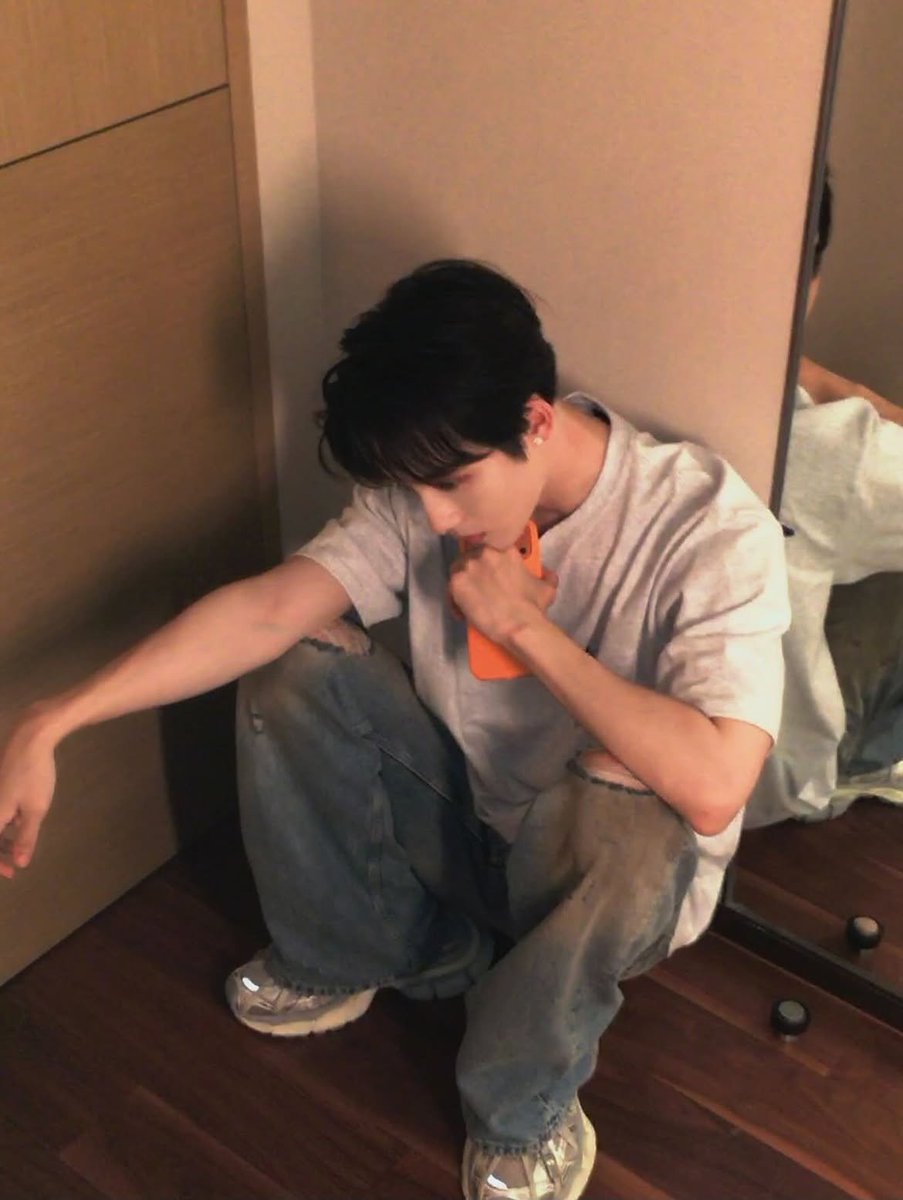 wwfolder's tweet photo. 260808 #WINWIN https://t.co/8KKybYIiCd