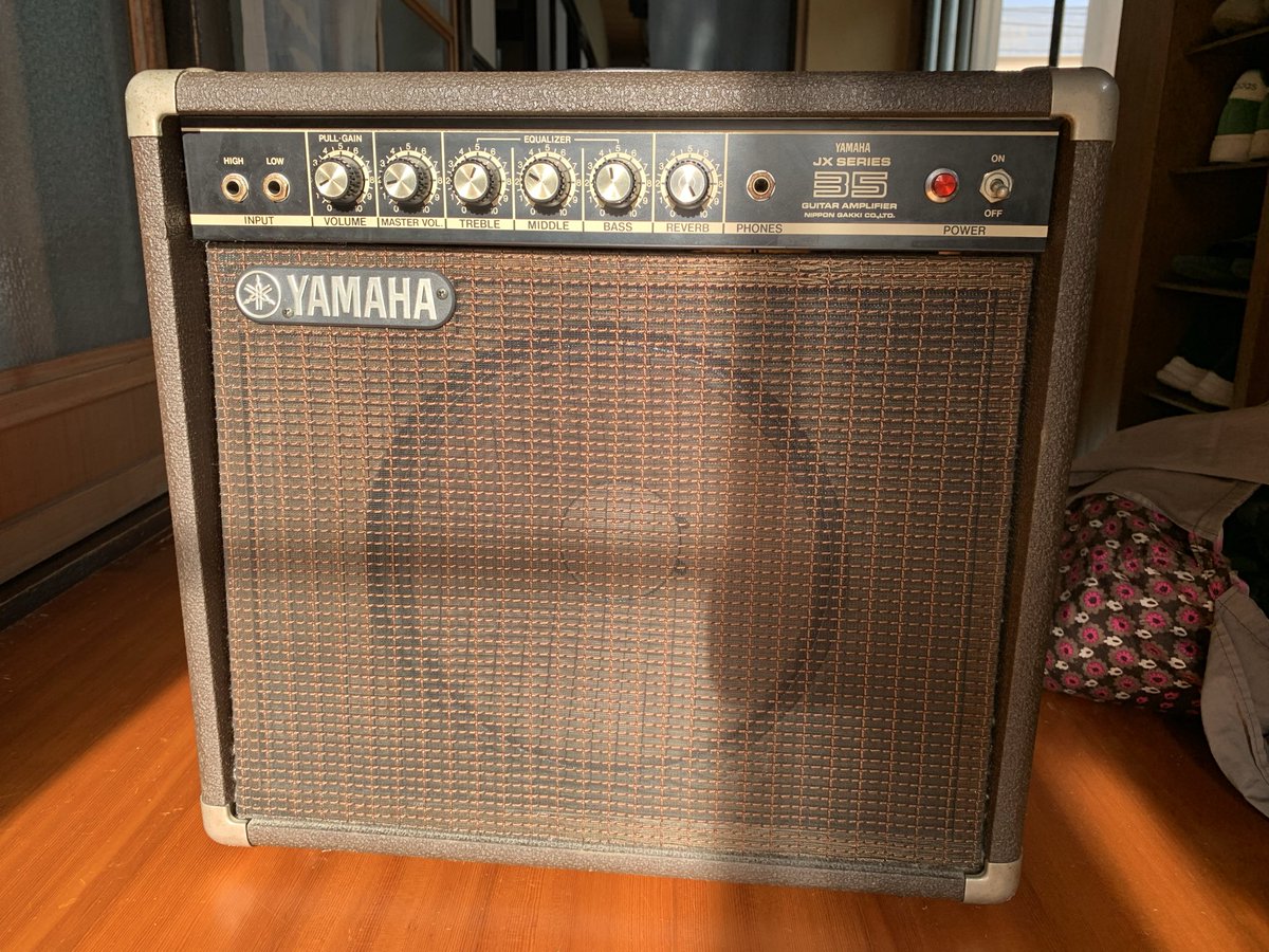 osu0413's tweet photo. my new gear...
ハドフで4,400円也✌️
ガリもなく大変な良品…！
あかり、トランジスタアンプ大好き！ https://t.co/EvVoQBhgEz