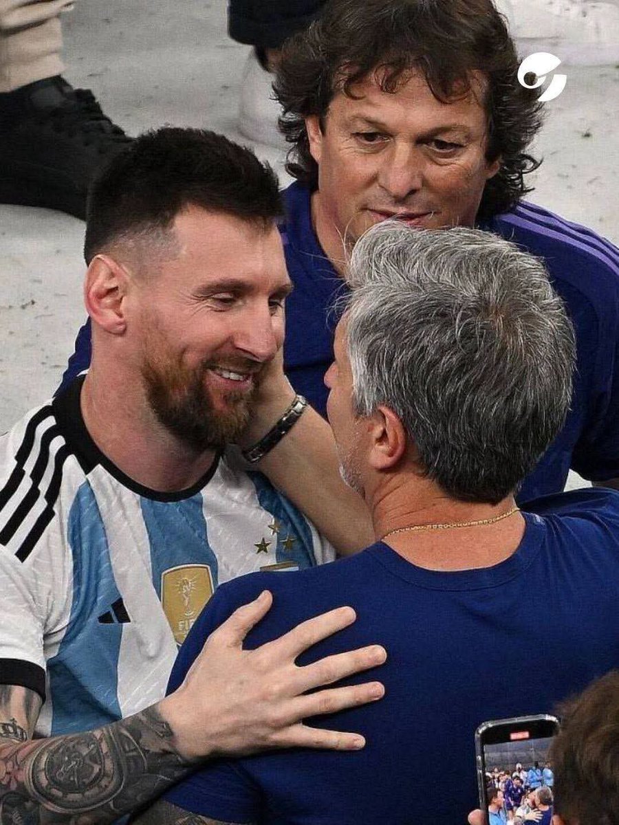 DanielZappino's tweet photo. Fuerza Capitan hoy mas q nunca el Pueblo Argentino de Bien t abraza Fuerte..

#Messi
#fuerzaLio https://t.co/uqzFIgwVR6
