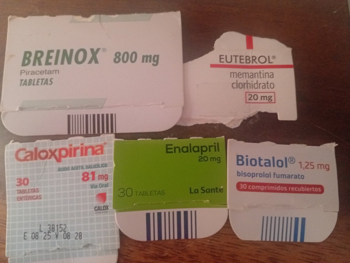 freddy_mcbo's tweet photo. Necesito hacer muchos delivery para comprarle los medicamentos de la memoria y de la tensión a mi madre me apoyas escribeme Mcbo.04145606466🙏🙏 https://t.co/nKMesr7Khw