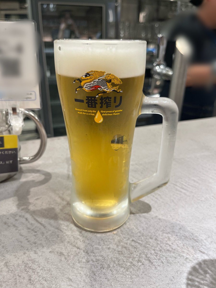 Kanataiui's tweet photo. 日比谷OKUROJIのソソギタテ
ビール半額に釣られて行ってきた！
Soukai、Totonoi、Ajiwai 
日比谷界隈でちょっと空いた時間に1人飲みするのに良さそうだな https://t.co/6VIq28uImk