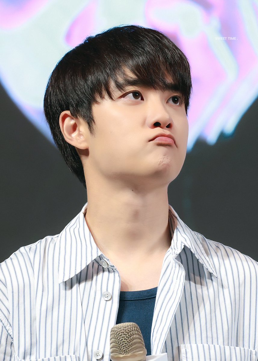 112sweettime's tweet photo. 260717 경수 너무 잘생김 ; 

#도경수 #디오 #DOHKYUNGSOO #KYUNGSOO #DO (D.O.) #都敬秀 #都暻秀 #ドギョンス #EXO @DOHKYUNGSOO_X @weareoneEXO https://t.co/yqcG493czl