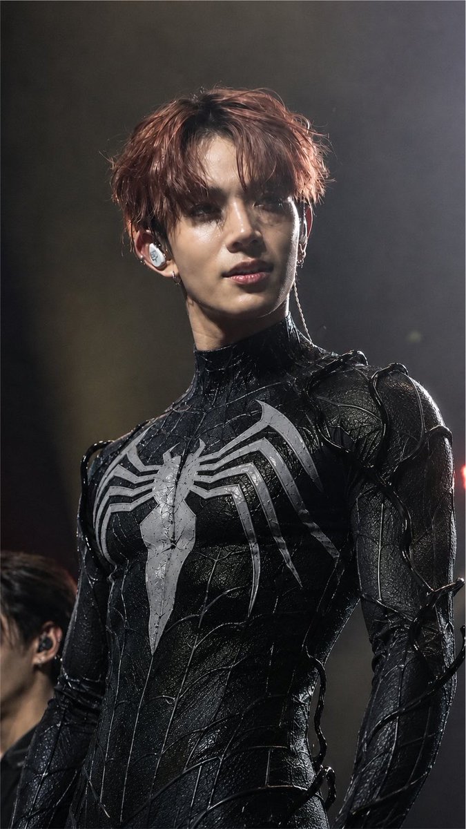 evanhamseung's tweet photo. 스파이더맨 vs 베놈 https://t.co/HBOjFyAjoV