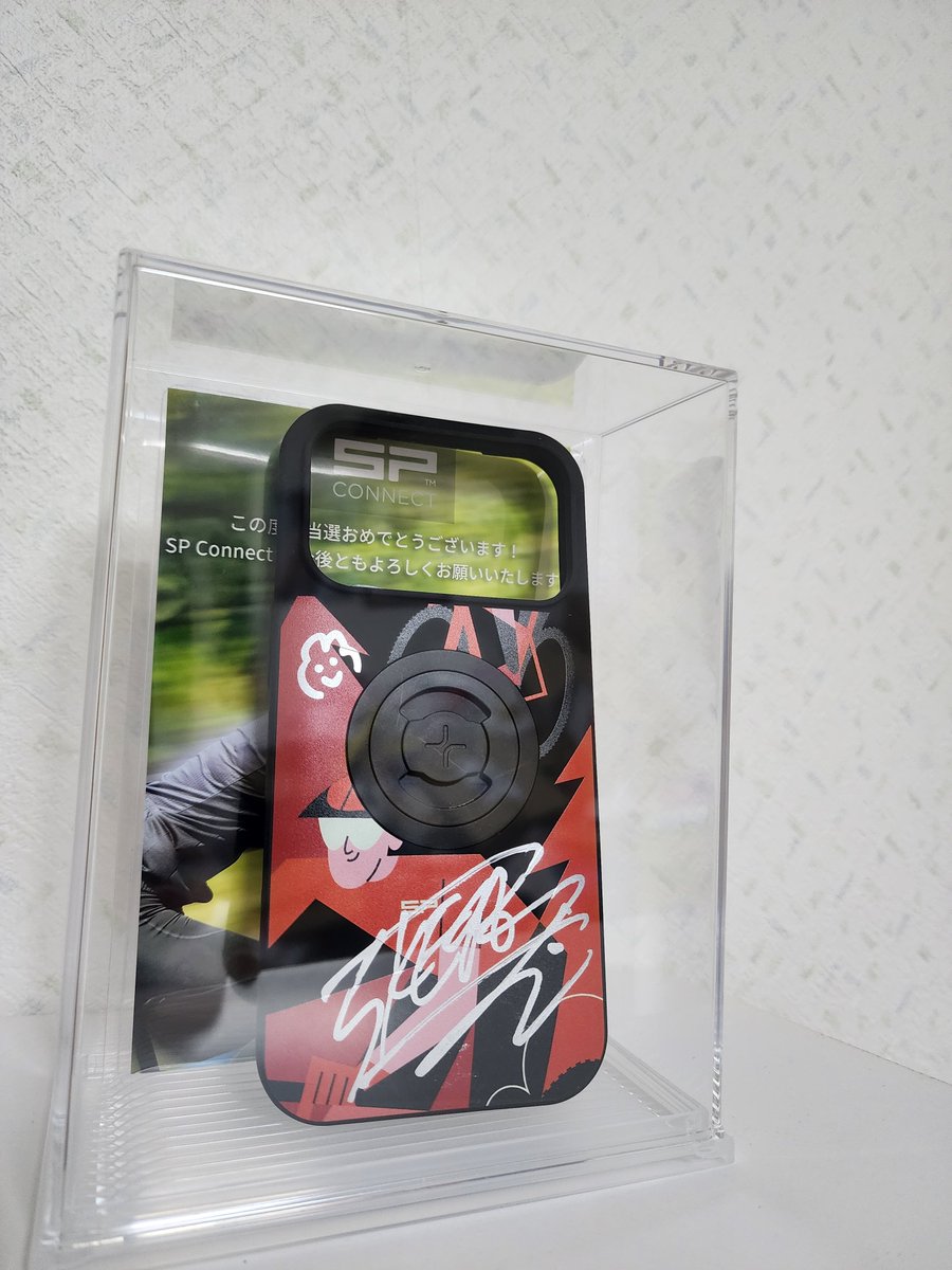 wata0_o's tweet photo. ひめたん×SP CONNECTさん動画のキャンペーン当たった！
iPhoneケースの為GALAXYofDREAMS民の私は鑑賞用に😌
クーポンでお得に買い物出来ただけでも良かったのにキャンペーンまで当たってありがたや🙏
ケースがKⅡカラーなのも幸
あと地味に写真がめちゃくちゃ嬉しかったりも😚
#荒野姫楓
#spconnect https://t.co/IF6n0THaYW