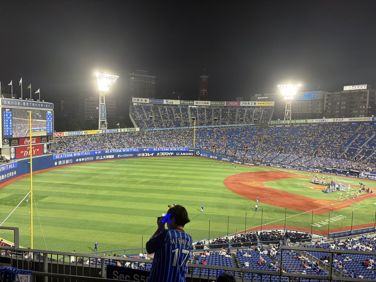 noididchan's tweet photo. 今年現地2勝１分け！
だが全部の試合で長すぎてトランペット禁止になる時間は厳しいって！ https://t.co/x5rKs6jwhW