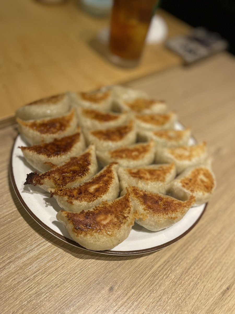 pikipeachs's tweet photo. お疲れ様会の餃子屋さんの台湾ビールのラベルが可愛かったです
#餃子 https://t.co/3JkelnMZGB
