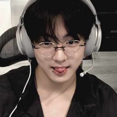 defntcel's tweet photo. @bunzkyus <3 https://t.co/2olWXpHJWV