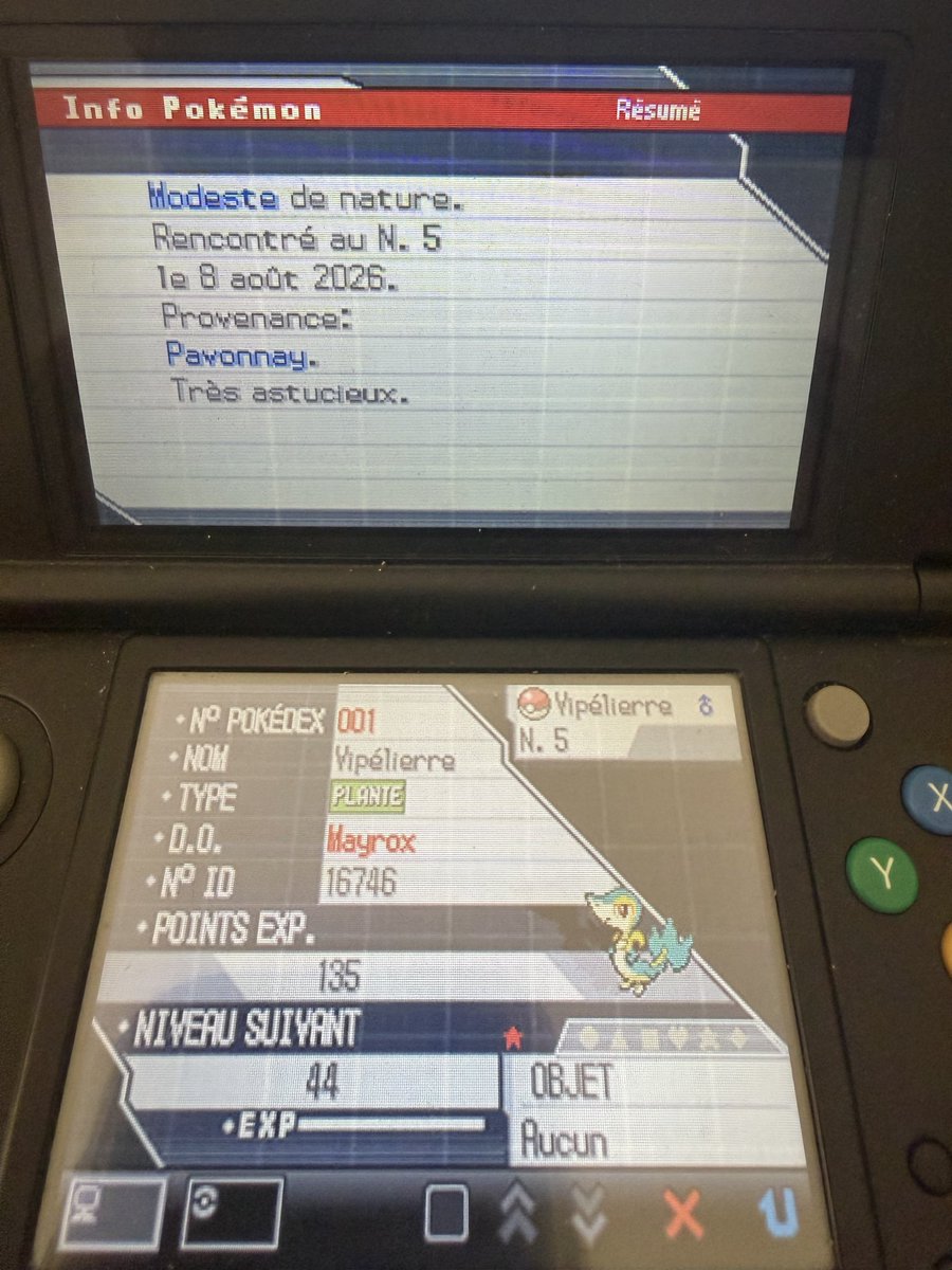 Mayroxsh's tweet photo. ✨vipelierre shiny en 2307 resets pour le premier de mon shiny only let’s go✨
#LESH https://t.co/8F79yKl5id