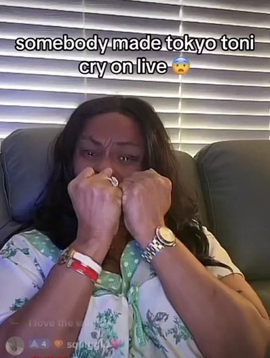 ibegged's tweet photo. sometimes i forget shes just a 22 yo girl https://t.co/kypuHW1KbE