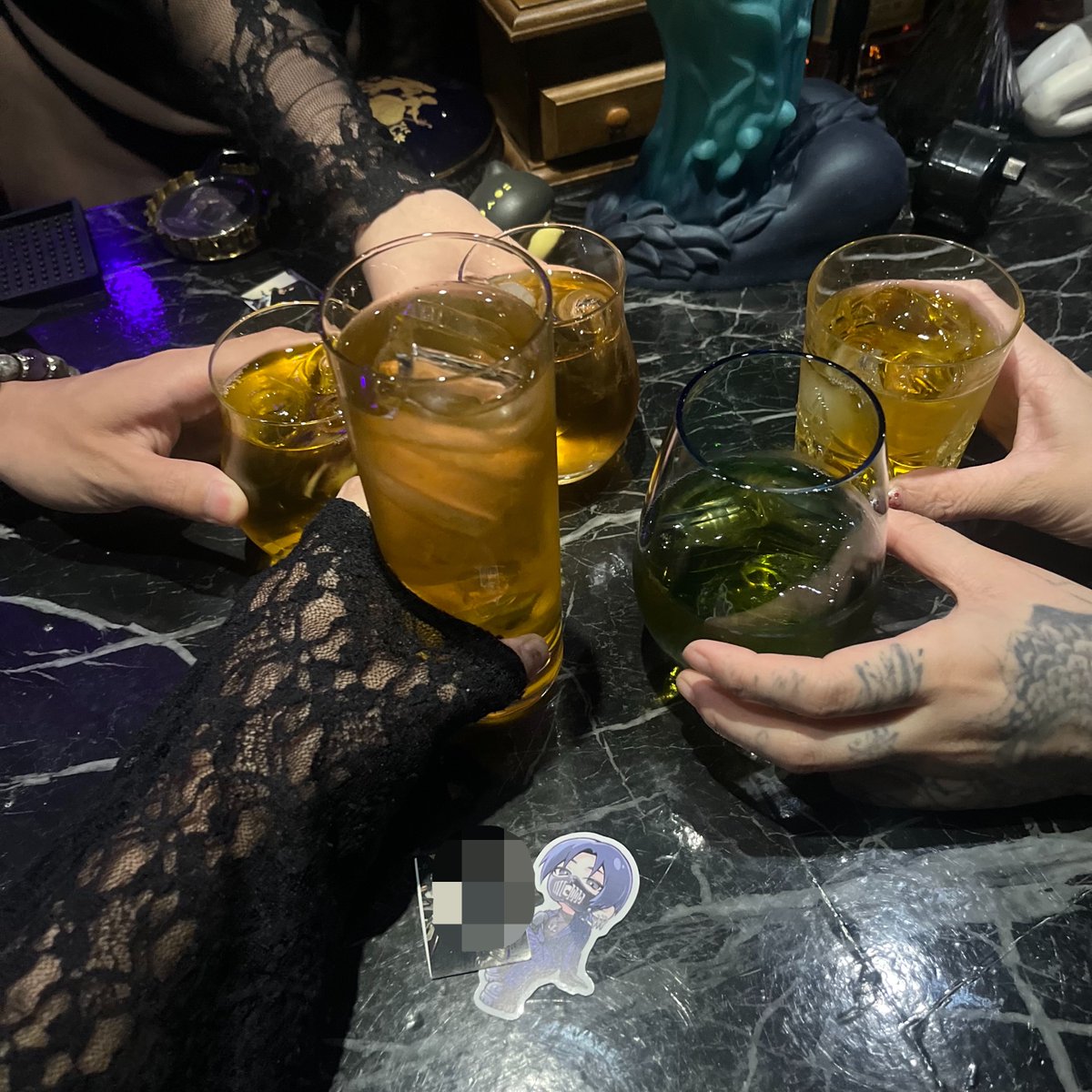 00smco's tweet photo. ひさびさのタンザナイトさん……🌙⟡.·
尋さんお誕生日おめでとうございました🎂⛓💜
．
@eyestheend https://t.co/ooVrB1KSSB
