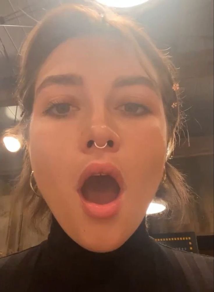 KaiserSloth9999's tweet photo. Just imagine her on her knees, those lips stretched around a big black dick 🖤😵‍💫 https://t.co/3hAW5302Y9