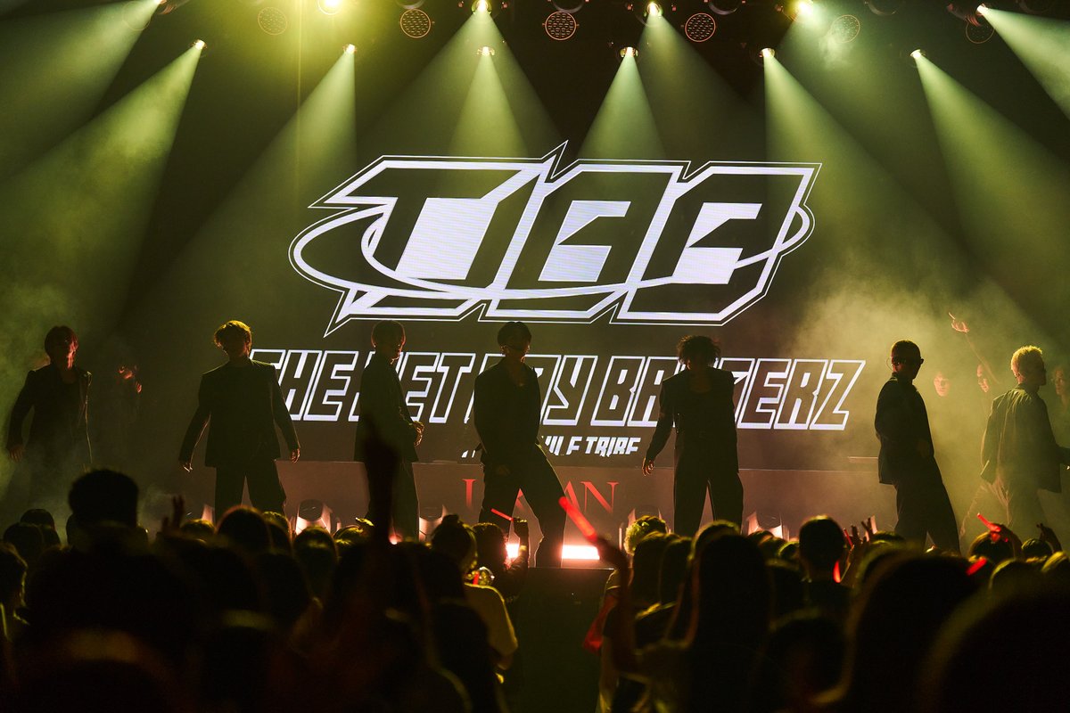 tjbb_'s tweet photo. EXILE AKIRA 20TH ANNIVERSARY
SPECIAL LIVE TOUR "URBAN SAVAGE"
台北公演 DAY-1

謝謝你們❤️‍🔥 我們明天再見✨

ありがとうございました🚀
また明日会いましょう!!

┈┈┈
HEAD UP introduced by Zeebra
🎧https://t.co/clYNnmxqR4
2nd Album「JET BANGIN’」
🎧https://t.co/xbVfnuc2lm
LIVE TOUR 2026 〜JET BANGIN’〜 THE FINAL
🔗https://t.co/RlMiN3yFpM
┈┈┈

#URBANSAVAGE
#TJBB #THEJETBOYBANGERZ
