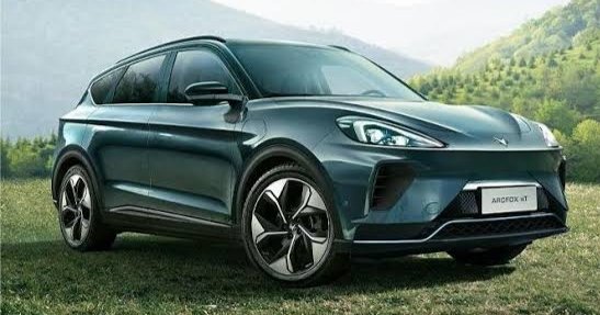 royalvolante's tweet photo. Café de Roy Al Volante ☕🇨🇳🇲🇽 

BAIC no es cualquier marca china. Pertenece a uno de los siete grupos automovilísticos de ese país.
Creemos que su futuro en México dependerá de su oferta hacia los autos eléctricos como el Arcfox (foto), de buena demanda.

Buen café ☕ 

#BAIC https://t.co/K9WxSNs9nY