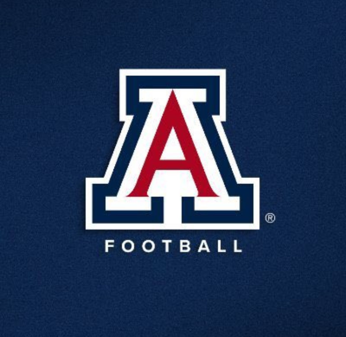 BallCoachHP's tweet photo. Class 27s, 28s, &amp; 29s ! If You Are Interested In Being Recruited By ( @ArizonaFBall  ) Please COMMENT film, RETWEET &amp; DM us. We Are Sending Over Playmakers For Evaluation https://t.co/k3Qzvpajt5