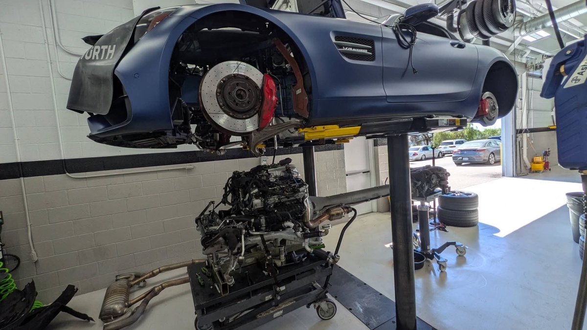 Mileage_impo's tweet photo. Steps on how to replace a thermostat on a Mercedes AMG GT.

Step 1: Lower Engine/Torque Tube/Transaxle Assembly.

Step 2: Replace Thermostat.

Step 3: Curse The German Engineer Who Designed This! https://t.co/tx9jJ1u5Ue