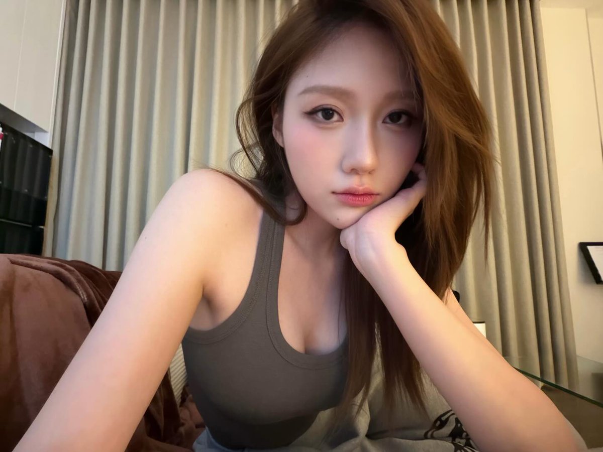 JoleneCrez's tweet photo. 世界中に星はたくさんあるけど、僕の目には君しか映らないよ。本当そう思う。 🍰
KWJknH https://t.co/Dy6HIFGbvX