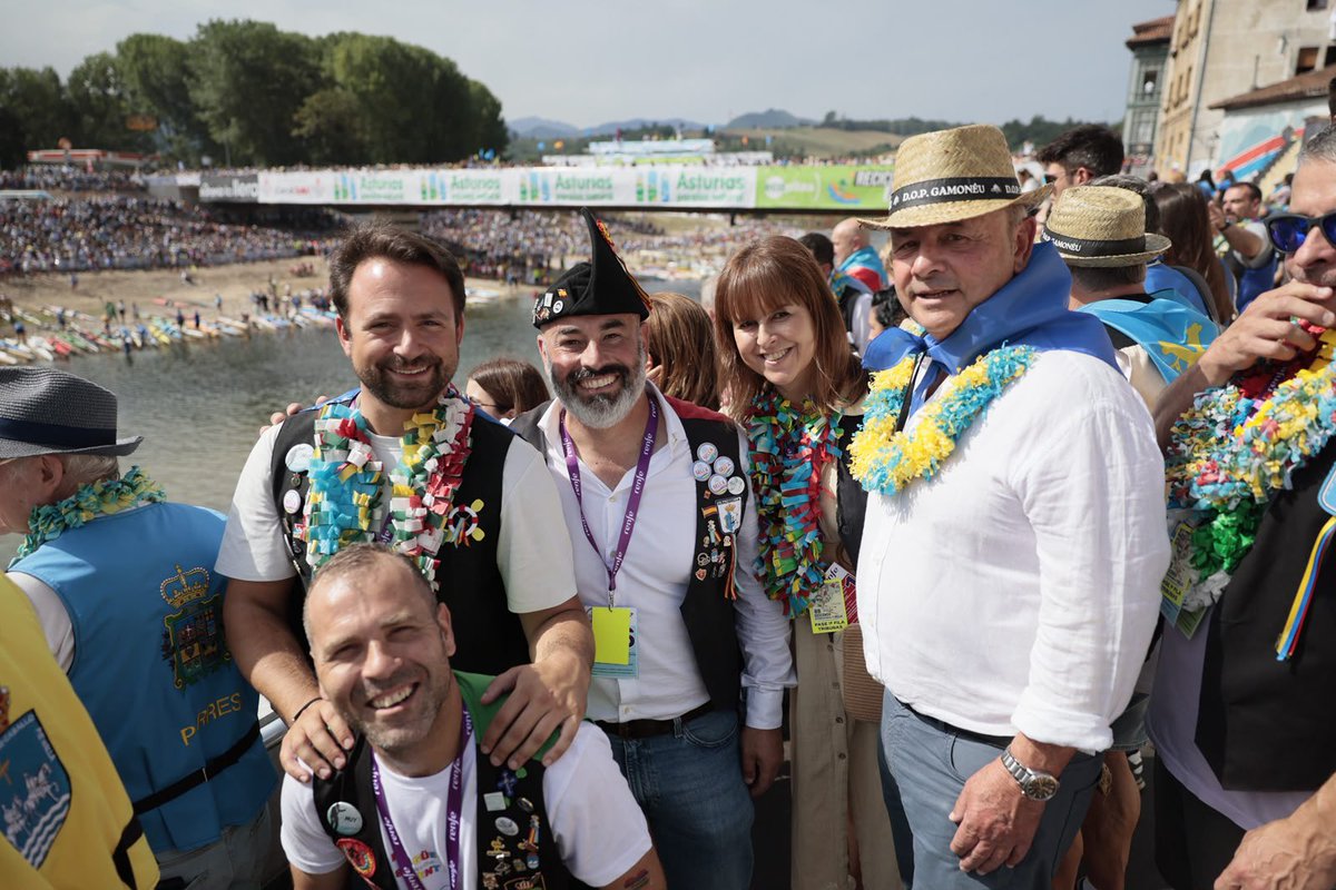 PP_Asturias's tweet photo. 💙💛💙 Asturias vuelve a celebrar una de sus grandes citas. 
El Descenso Internacional del Sella es mucho más que piragüismo, también es cultura, fiesta, amistad y orgullo de nuestra tierra.
¡Viva Asturias!  ¡Vivan las piraguas! https://t.co/LKHJhid0oU