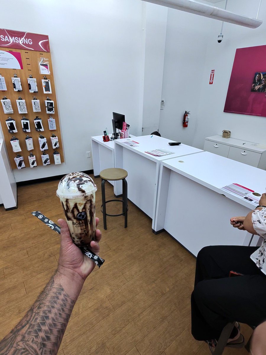 theRexiest's tweet photo. The Boba Tea Company's Dubai Dream really said "let's see how much pistachio chocolate joy one man can handle before his pancreas taps out" 😂🍫 Answer: worth it. Coming back for round 2. #DubaiChocolate #BobaTea #TheBobaTeaCompany #PancreasVsPistachio #FoodieAdventures https://t.co/9HI22XK5mo