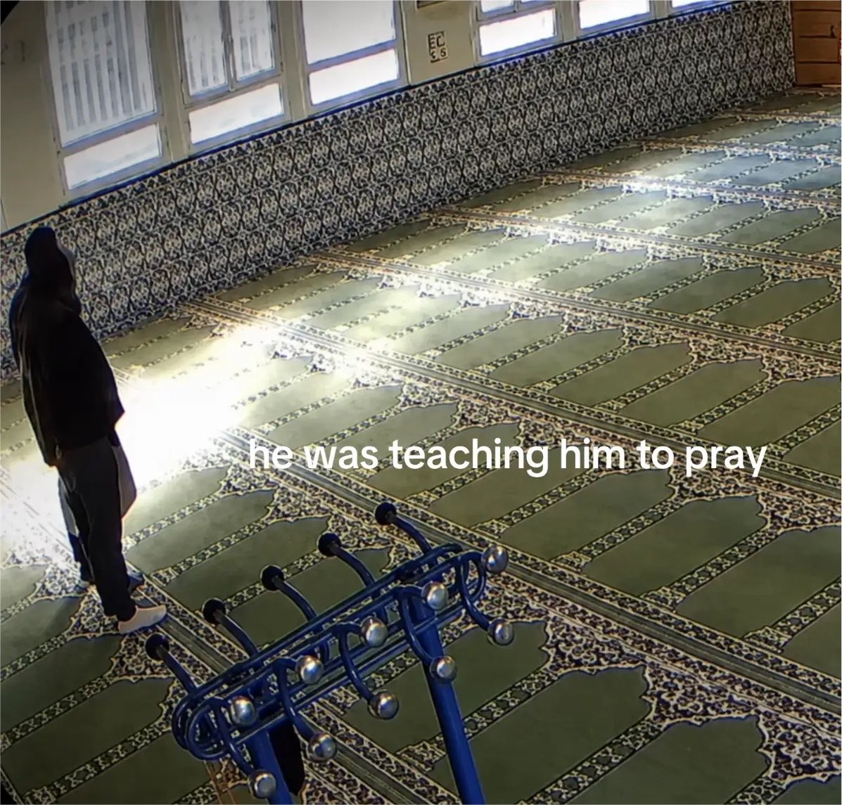 JMNewsNetwork_'s tweet photo. A 22-year-old Muslim man named Aboubakar was tragically murdered inside a mosque in La Grand-Combe, southern France, while he was praying. 💔

The criminal approached Aboubakar inside the mosque, pretending that he wanted to learn how to perform Salah. Sadly, he had evil intentions and murdered the innocent Muslim while he was in prostration.