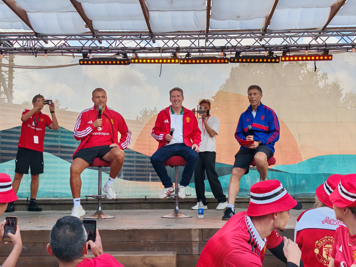ManUtd's tweet photo. Great vibes at today's pre-match fan zone in Gothenburg 🫶 https://t.co/lAFiQiByhZ