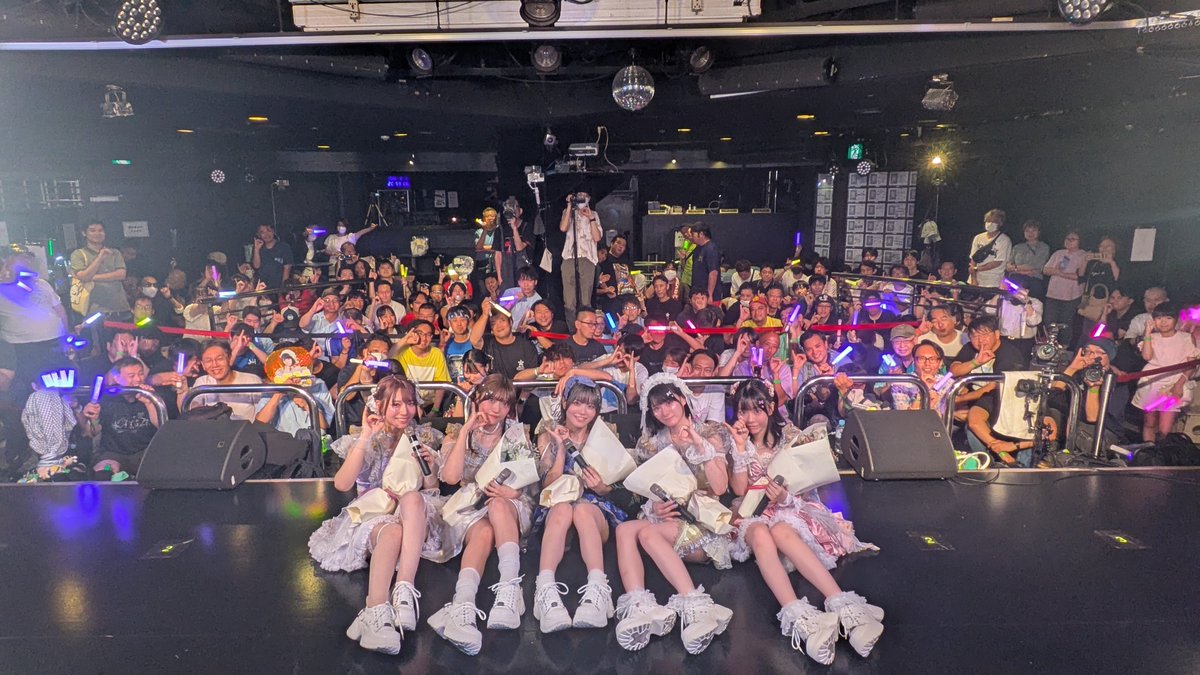 star_droptune's tweet photo. ✧︎ ──── ♡ ──── ✧︎
彗星♩dropTune゜
新体制お披露目ライブ
ありがとうございました♩𓈒𓏸︎︎︎︎
💜🤍💙💛🩷
✧︎ ──── ♡ ──── ✧︎ https://t.co/XtTcn0UahC