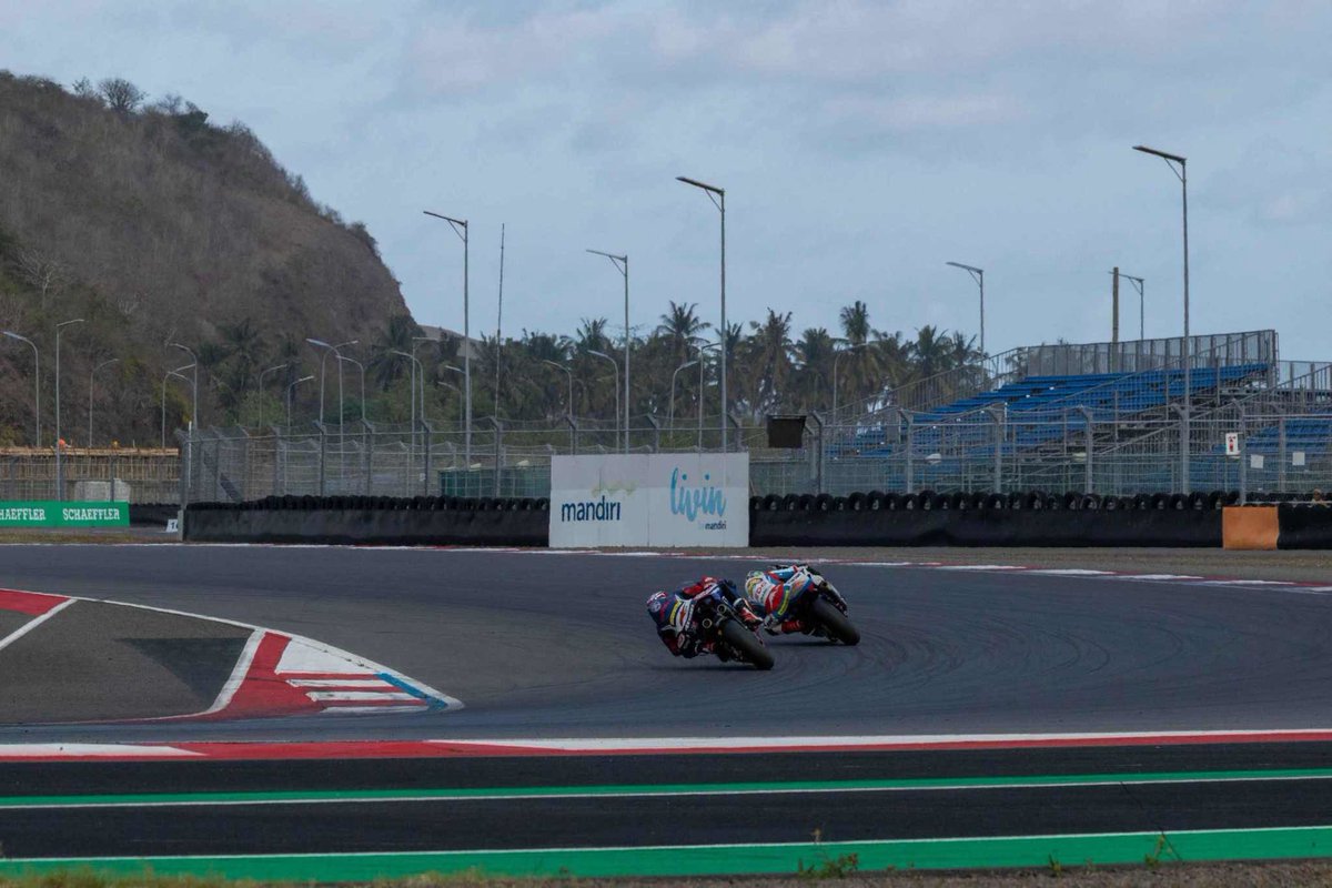 keito_abe01's tweet photo. ARRC rd.4 Indonesia🇮🇩

QF⇒p2
race1⇒p2
⁡
No word…
We will definitely make the revenge
⁡
  #sdg  #arrc  #asb1000  #harcpro  #honda  #mcd  #SFB  #araihelmet  #kushitani  #gcomfort https://t.co/uOmjEAumz2