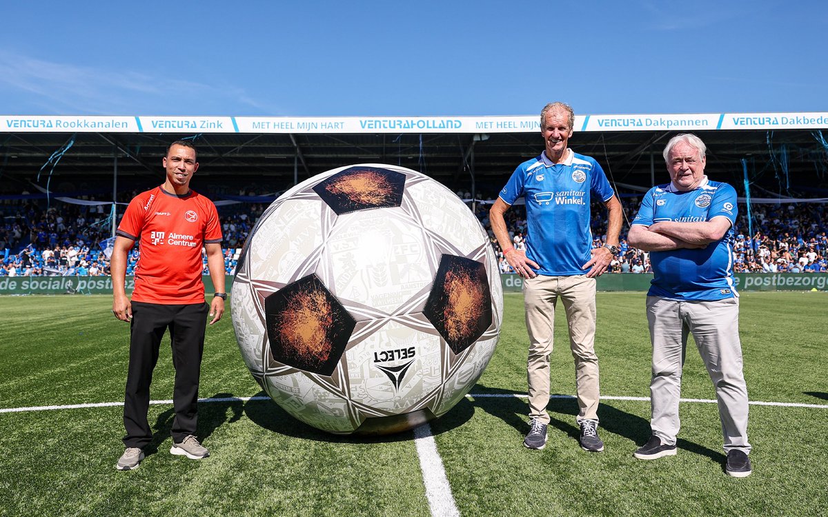 1e_Divisie's tweet photo. @mijnfcdenbosch 🤝 @AlmereCityFC 

#KeukenKampioenDivisie https://t.co/uhGogoy6zr