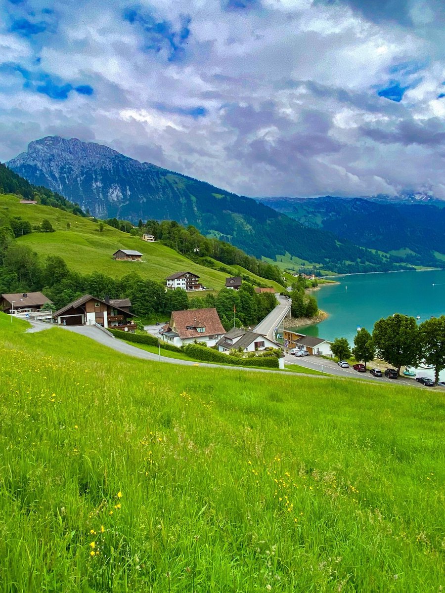 echoesofworld's tweet photo. Switzerland https://t.co/22PcKw38Jf