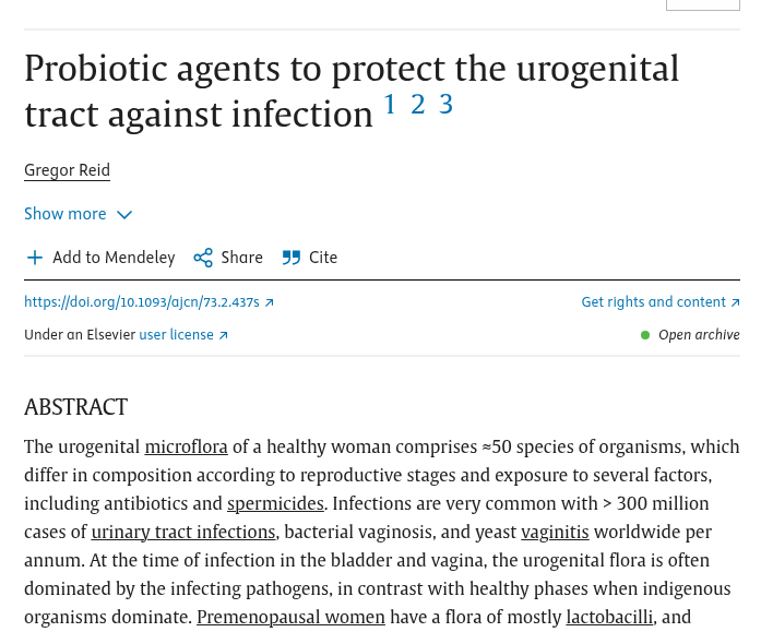 toronjilpapi's tweet photo. El kéfir no es un simple lácteo fermentado, sino una matriz simbiótica viva capaz de modular la microbiota y transformar la salud metabólica e inmunológica.

Consumir kéfir de forma regular es una de las estrategias biológicas más accesibles y potentes para restaurar la barrera intestinal y combatir la inflamación sistémica.

Revisiones científicas confirman que la compleja simbiosis de bacterias y levaduras en el kéfir produce compuestos bioactivos únicos que van más allá de la nutrición básica, respaldando su uso terapéutico y preventivo.

Principales hallazgos:
- El kéfir estándar debe contener un mínimo de 10^7 UFC/ml de microorganismos totales y no menos de 10^4 UFC/ml de levaduras activas para garantizar su potencial probiótico.
- Contiene kéfiran, un exopolisacárido exclusivo (producido principalmente por *Lactobacillus kefiranofaciens* y *Lactobacillus kefiri*) con estructura de D-glucosa y D-galactosa (relaci��n 1:1), resistente a la hidrólisis enzimática del sistema digestivo.
- Los granos de kéfir están compuestos estructuralmente por un 45.7 % de mucopolisacáridos, 34.3 % de proteína total, 4.4 % de grasa, además de ser ricos en vitaminas del complejo B, vitamina K, calcio, fósforo y magnesio.
- Las bacterias aisladas del kéfir demuestran una alta resistencia al pH ácido del estómago y a las sales biliares del tracto gastrointestinal, adhiriéndose con éxito a la mucosa intestinal.
- Su consumo regular mejora la digestión y la tolerancia a la lactosa, actúa sobre el colesterol plasmático, regula la glucosa y ejerce efectos antihipertensivos mediante la inhibición de la enzima convertidora de angiotensina (ECA).

* ¿Qué hace que el kéfir sea superior a otros lácteos fermentados?

A diferencia del yogur convencional, el kéfir se produce a partir de granos que albergan una asociación simbiótica compleja de bacterias ácido-lácticas, bacterias ácido-acéticas y levaduras (tanto fermentadoras como no fermentadoras de lactosa). Esta diversidad microbiana única genera una gran cantidad de metabolitos activos —como péptidos bioactivos, bacteriocinas y ácidos orgánicos— que optimizan la salud digestiva, inmunológica y metabólica de forma integral.