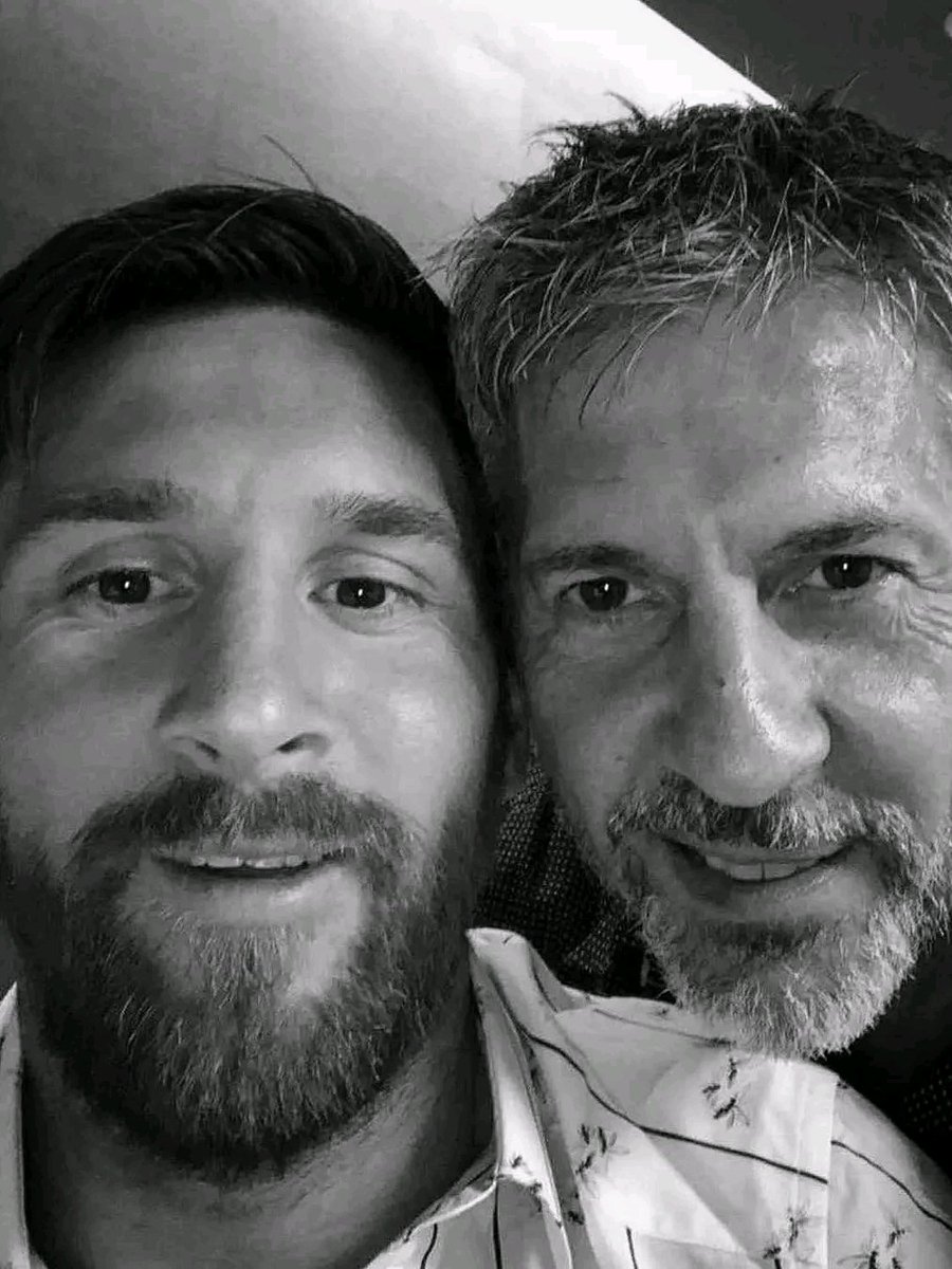 ayi_scripts's tweet photo. Sad news from Argentina: Lionel Messi’s dad Jorge has passed away at 68 years old.

Jorge Messi has been a crucial figure in Leo’s life since day zero, always next to him in his career and personal moments. https://t.co/gYoni9k236