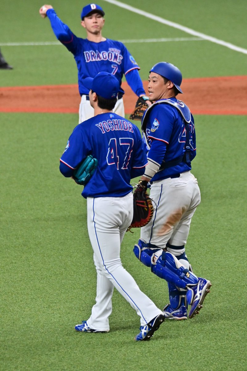 dra_49xxxh_r_e's tweet photo. ピンチにはすぐ駆け寄って吉田くんに熱く声かけしてたのがとてもよかった！ https://t.co/1GmDmax8hs